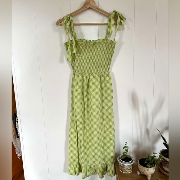 Dresses & Skirts - Green gingham dress